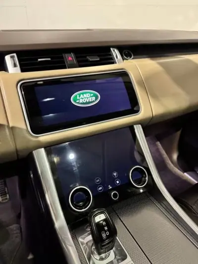 Land Rover Range Rover Sport 2019 - 44750 EUR, 110700 km - AUTO.MOTO.pt - 110700km - foto 49 de 60