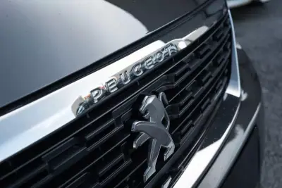 Peugeot 308 SW 2020 - 12999 EUR, 96900 km - 96900km - foto 4 de 21