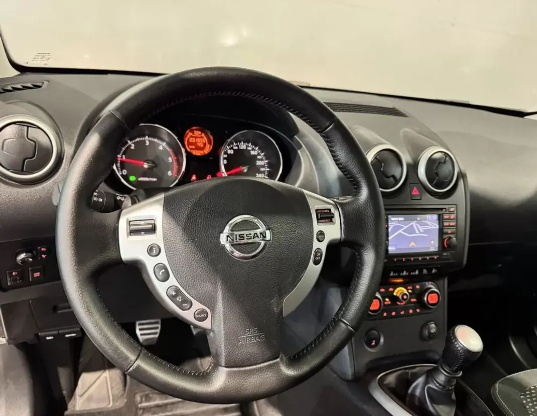 Nissan Qashqai 2009 - 8990 EUR, 201855 km - 201855km - foto 19 de 31