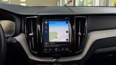 Volvo XC 60 2020 - 34999 EUR, 59321 km - AUTO.MOTO.pt - 59321km - foto 21 de 38