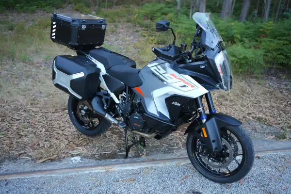 KTM 1290 Super Adventure 2023 - 17990 EUR, 32000 km - AUTO.MOTO.pt - 32000km - foto 6 de 46