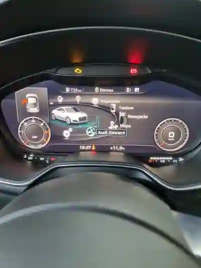 Audi TT Coupé 2015 - 22900 EUR, 210000 km - AUTO.MOTO.pt - 210000km - foto 6 de 15