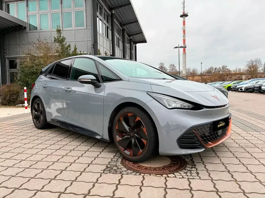 Cupra Born 2022 - 20790 EUR, 86236 km - AUTO.MOTO.pt - 86236km - foto 3 de 14