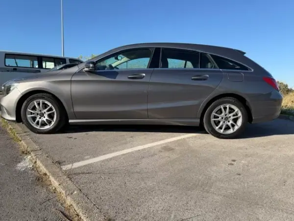 Mercedes-Benz CLA 180 2017 — foto 3 de 28