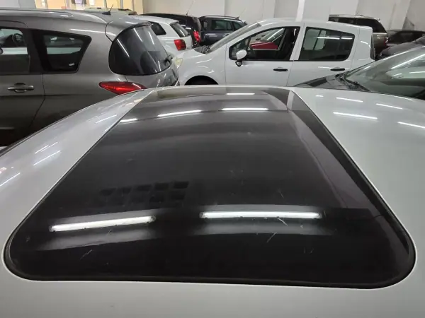 Mercedes-Benz CLK 200 1998 - 6000 EUR, 217984 km - AUTO.MOTO.pt - 217984km - foto 11 de 18