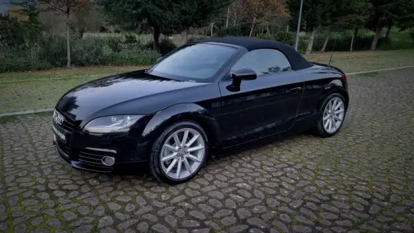 Audi TT Roadster 2011 - 19500 EUR, 52000 km - AUTO.MOTO.pt - 52000km - foto 4 de 20
