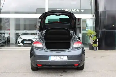 Renault Mégane Coupe 2014 - 10900 EUR, 202494 km - AUTO.MOTO.pt - 202494km - foto 16 de 23