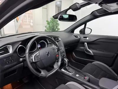 DS DS4 Crossback 2016 - 13990 EUR, 125000 km - AUTO.MOTO.pt - 125000km - foto 7 de 23