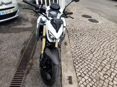 2025 - 2880 EUR, 3300 km - AUTO.MOTO.pt - 3300km - foto 11 de 16