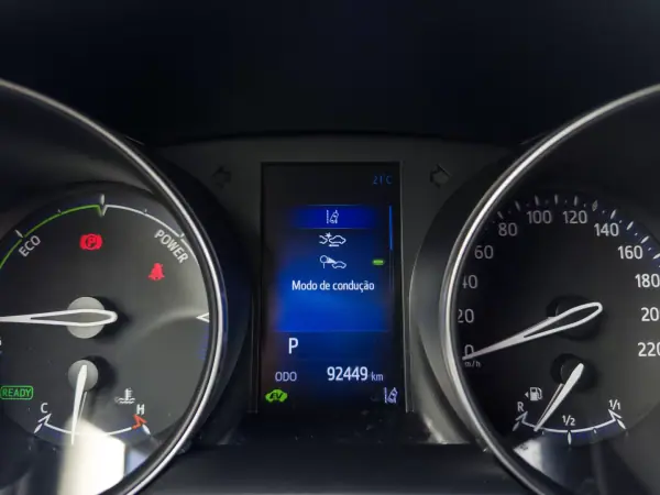 Toyota C-HR 2019 - 22990 EUR, 92000 km - AUTO.MOTO.pt - 92000km - foto 31 de 43