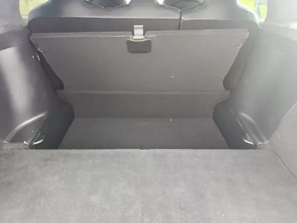 Tesla Model X 2020 - 45500 EUR, 85990 km - AUTO.MOTO.pt - 85990km - foto 18 de 38