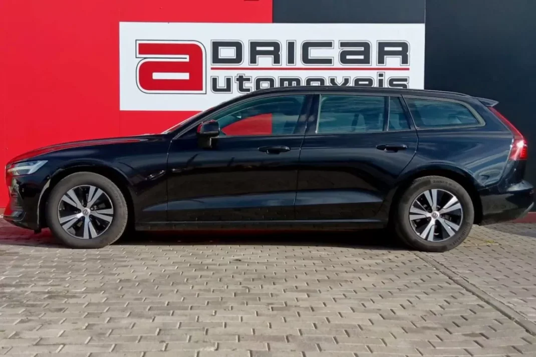 Volvo V60 2019 - 22900 EUR, 165194 km - AUTO.MOTO.pt - 165194km - foto 7 de 27
