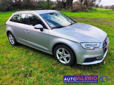 Audi A3 Sportback 2019 - 18950 EUR, 88596 km - AUTO.MOTO.pt - 88596km - foto 7 de 34