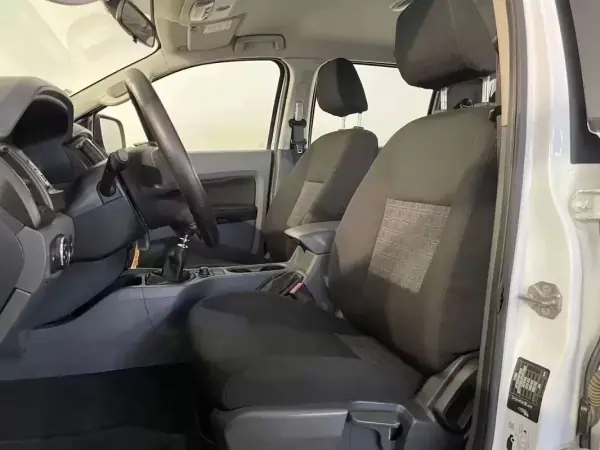 Ford Ranger 2019 - 32750 EUR, 49000 km - AUTO.MOTO.pt - 49000km - foto 14 de 29