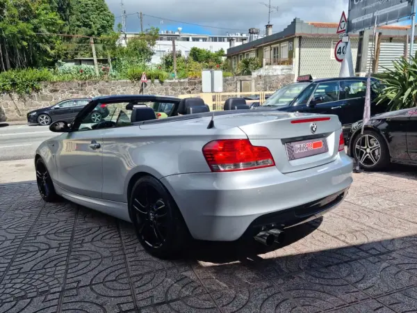 BMW 123 2014 - 14900 EUR, 240000 km - AUTO.MOTO.pt - 240000km - foto 12 de 40
