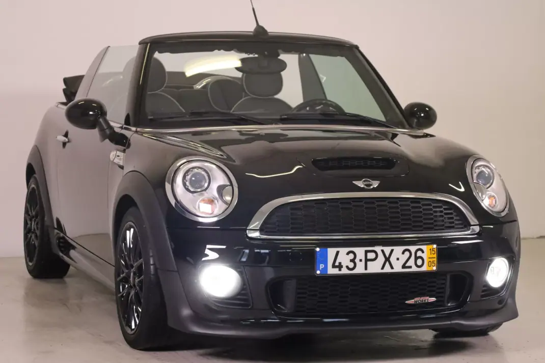 MINI John Cooper Works 2015 - 22950 EUR, 65169 km - AUTO.MOTO.pt - 65169km - foto 1 de 50