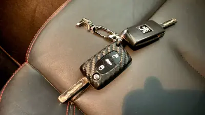 Peugeot RCZ 2015 - 17900 EUR, 144034 km - AUTO.MOTO.pt - 144034km - foto 64 de 64