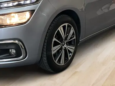 Citroën C4 Spacetourer 2018 - 14950 EUR, 233900 km - AUTO.MOTO.pt - 233900km - foto 6 de 20