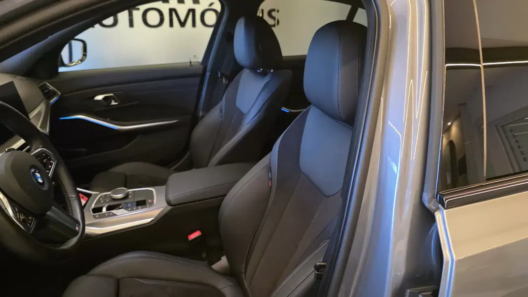 BMW 320 2024 - 42500 EUR, 5552 km - AUTO.MOTO.pt - 5552km - foto 40 de 58