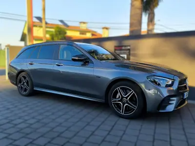Mercedes-Benz E 300 2021 - 33950 EUR, 148000 km - AUTO.MOTO.pt - 148000km - foto 7 de 34