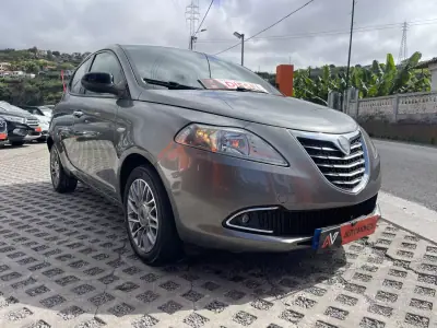 Lancia Ypsilon 2011 - 5950 EUR, 184167 km - 184167km - foto 1 de 12