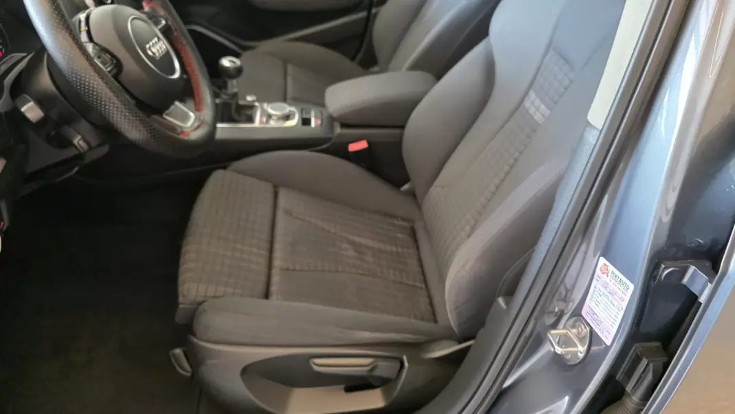 Audi A3 Sportback 2013 - 9900 EUR, 274066 km - AUTO.MOTO.pt - 274066km - foto 38 de 58