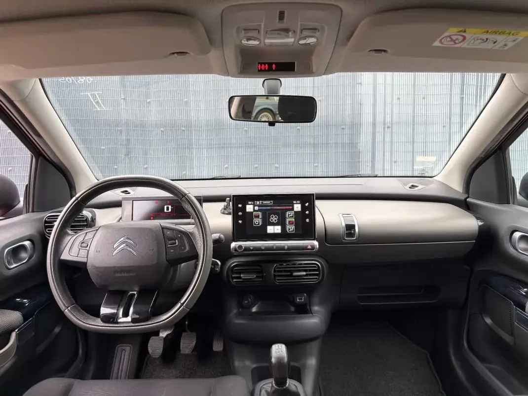 Citroën C4 Cactus 2016 - 11750 EUR, 90000 km - AUTO.MOTO.pt - 90000km - foto 5 de 24