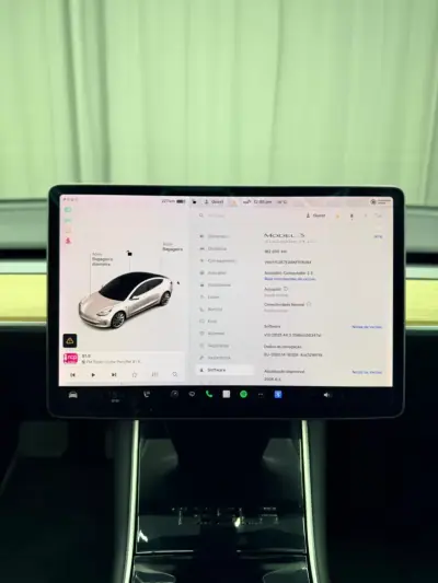 Tesla Model 3 2019 - 18500 EUR, 162000 km - AUTO.MOTO.pt - 162000km - foto 15 de 24