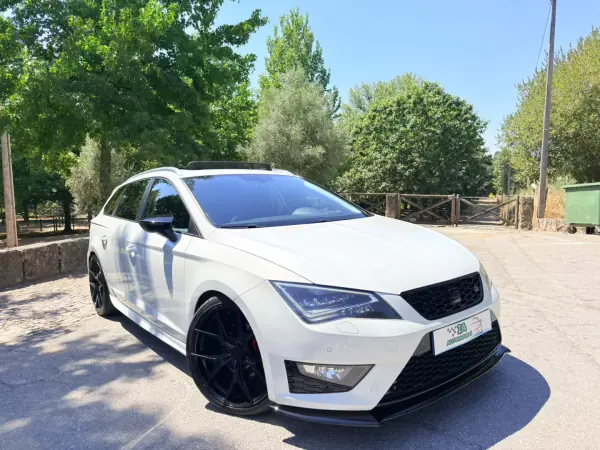 SEAT Leon ST 2016 - 16000 EUR, 188000 km - AUTO.MOTO.pt - 188000km - foto 5 de 26