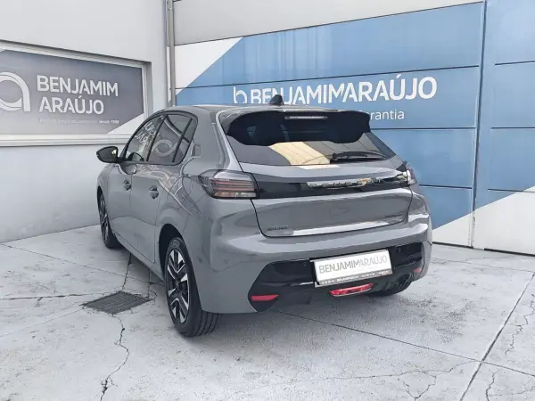 Peugeot 208 2025 - 23500 EUR, 14659 km - AUTO.MOTO.pt - 14659km - foto 8 de 33