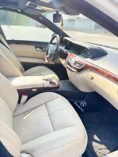 Mercedes-Benz S 320 2008 - 15000 EUR, 280000 km - AUTO.MOTO.pt - 280000km - foto 8 de 15