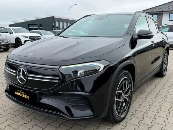 Mercedes-Benz EQA 350 4Matic AMG Line 2023 Elétrico — 90 663 km Mercedes-Benz EQA 2023