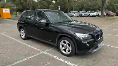 BMW X1 2013 - 11000 EUR, 200000 km - AUTO.MOTO.pt - 200000km - foto 7 de 15