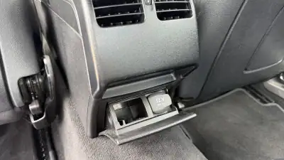 Mercedes-Benz E 250 2010 - 18500 EUR, 0 km - AUTO.MOTO.pt - foto 54 de 56