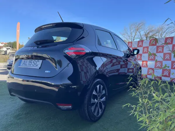 Renault Zoe 2021 - 18490 EUR, 34075 km - AUTO.MOTO.pt - 34075km - foto 3 de 21