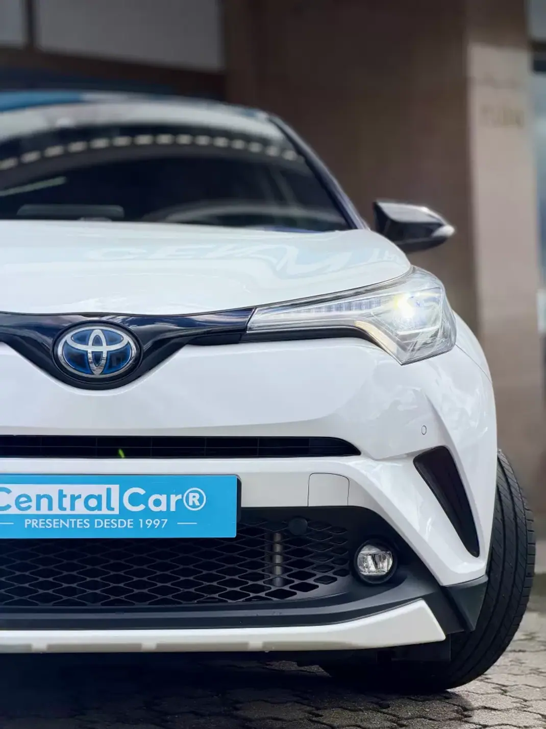 Toyota C-HR 2019 - 23950 EUR, 80000 km - 80000km - foto 27 de 31