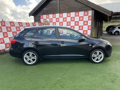 SEAT Ibiza ST 2010 - 6990 EUR, 216600 km - AUTO.MOTO.pt - 216600km - foto 2 de 16