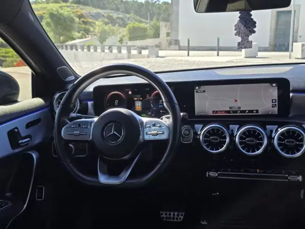 Mercedes-Benz A 250 2021 - 27499 EUR, 85000 km - AUTO.MOTO.pt - 85000km - foto 25 de 41