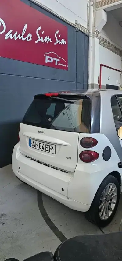 Smart Fortwo Cabrio 2012 - 5999 EUR, 120400 km - AUTO.MOTO.pt - 120400km - foto 3 de 6