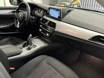 BMW 520 2018 - 24990 EUR, 153000 km - AUTO.MOTO.pt - 153000km - foto 50 de 52