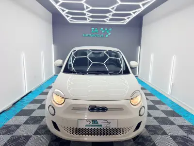 Fiat 500e 2023 - 12999 EUR, 26000 km - AUTO.MOTO.pt - 26000km - foto 2 de 21