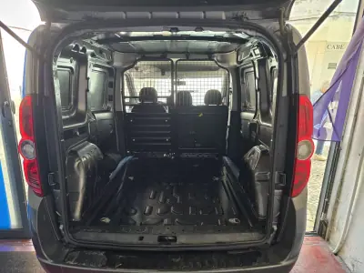 Fiat Doblo 2020 - 11500 EUR, 144234 km - AUTO.MOTO.pt - 144234km - foto 10 de 22