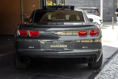Chevrolet Camaro 2010 - 43900 EUR, 105710 km - AUTO.MOTO.pt - 105710km - foto 11 de 32