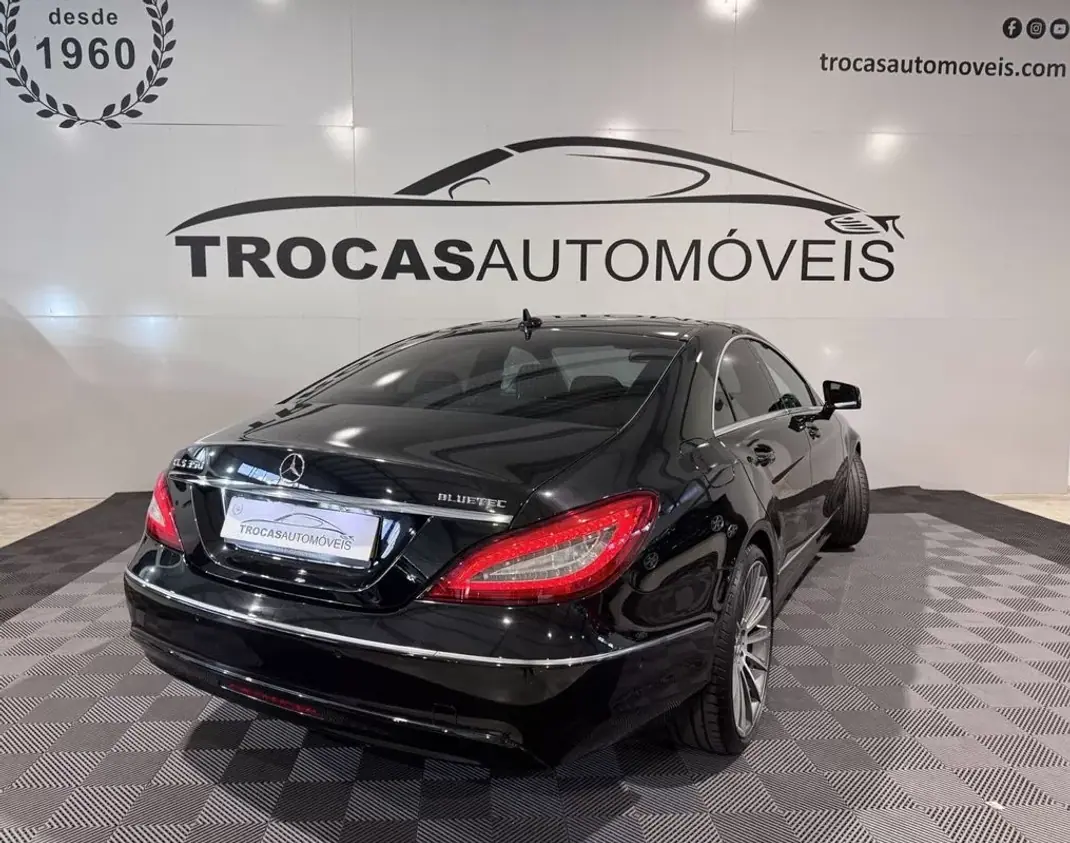 Mercedes-Benz CLS 350 2015 - 32500 EUR, 99869 km - 99869km - foto 28 de 34