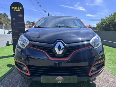 Renault Captur 2014 - 9900 EUR, 217000 km - AUTO.MOTO.pt - 217000km - foto 7 de 60