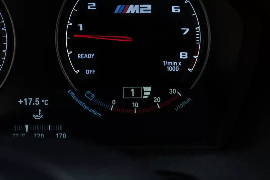 BMW M2 2020 - 56950 EUR, 89000 km - AUTO.MOTO.pt - 89000km - foto 35 de 41