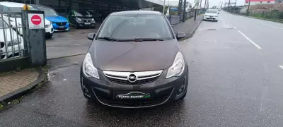 Opel Corsa 2013 - 6500 EUR, 193000 km - AUTO.MOTO.pt - 193000km - foto 5 de 16