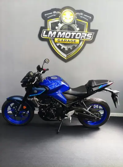 Yamaha MT 03 2023 - 5500 EUR, 7500 km - 7500km - foto 13 de 25