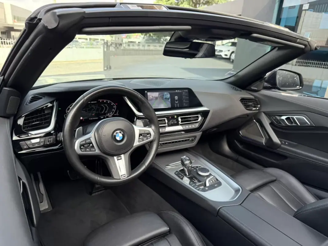 BMW Z4 2019 - 58500 EUR, 54000 km - AUTO.MOTO.pt - 54000km - foto 10 de 17