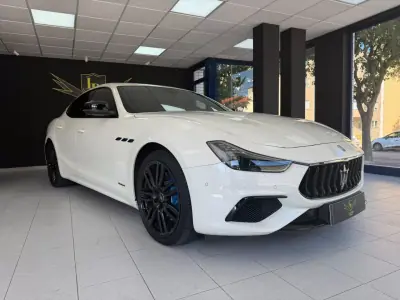 Maserati Ghibli 2021 - 62500 EUR, 45000 km - 45000km - foto 2 de 51